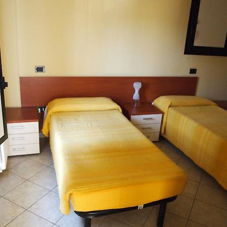 Hotel Caffetteria Dell'Angolo Borghetto Secondo Exteriér fotografie